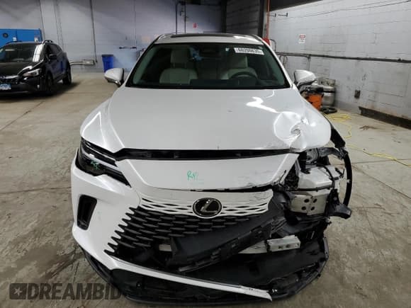✅ 2024 Lexus RX 350h Luxury • VIN: 2T2BBMCA4RC041034 • Lot: 60200635. Wystawiony na Copart z przebiegiem Nie podano. Bezpłatny archiwum sprzedaży aukcyjnych z USA i szczegółowy raport historii pojazdu na DreamBid. Zdjęcie 5.