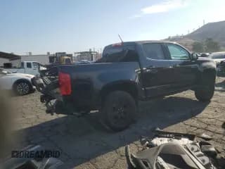 ✅ 2019 Chevrolet Colorado 2WD Work Truck • VIN: 1GCGSBEN7K1109089 • Лот: 74721704. Опубликован ранее на Copart с пробегом 84 917 миль. Бесплатный доступ к архиву аукционных продаж из США и подробный отчёт об истории автомобиля на DreamBid. Изображение 3.