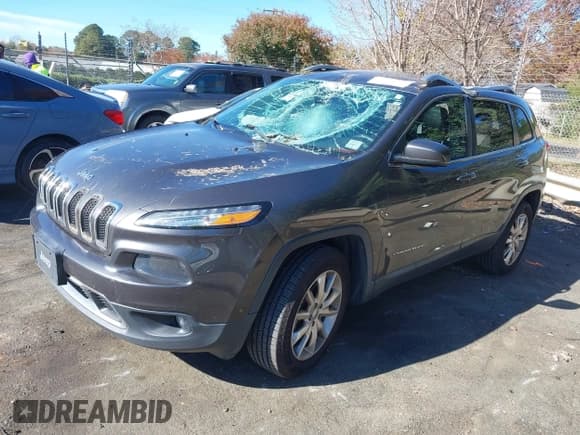✅ 2014 Jeep Cherokee Limited • VIN: 1C4PJMDS1EW140450 • Лот: 43660128. Опубликован ранее на IAAI с пробегом 104 040 миль. Бесплатный доступ к архиву аукционных продаж из США и подробный отчёт об истории автомобиля на DreamBid. Изображение 17.