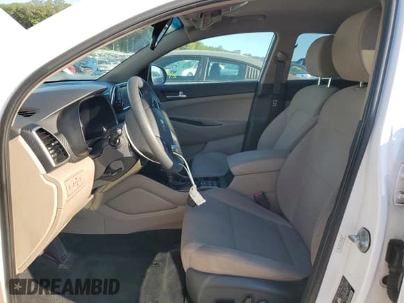 ✅ 2020 Hyundai Tucson Value • VIN: KM8J3CA44LU184964 • Лот: 71885425. Опубликован ранее на Copart с пробегом 62 264 миль. Бесплатный доступ к архиву аукционных продаж из США и подробный отчёт об истории автомобиля на DreamBid. Изображение 7.