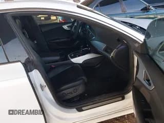 ✅ 2012 Audi A7 Prestige • VIN: WAUSGAFC1CN030964 • Lot: 43727615. Listed on IAAI with 181,744 mi. Free auction sales archive from the USA and detailed vehicle history report at DreamBid. Image 5.