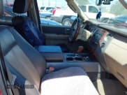 ✅ 2007 Ford Expedition Eddie Bauer • VIN: 1FMFU18577LA46949 • Lot: 42408110. Wystawiony na IAAI z przebiegiem 233 516 mil. Bezpłatny archiwum sprzedaży aukcyjnych z USA i szczegółowy raport historii pojazdu na DreamBid. Zdjęcie 5.