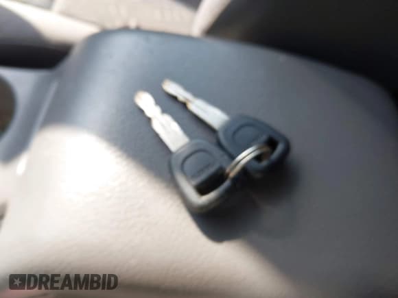 ✅ 2004 Isuzu Rodeo S • VIN: 4S2CK58W944317209 • Lot: 41498160. Listed on IAAI with 114,764 mi. Free auction sales archive from the USA and detailed vehicle history report at DreamBid. Image 11.