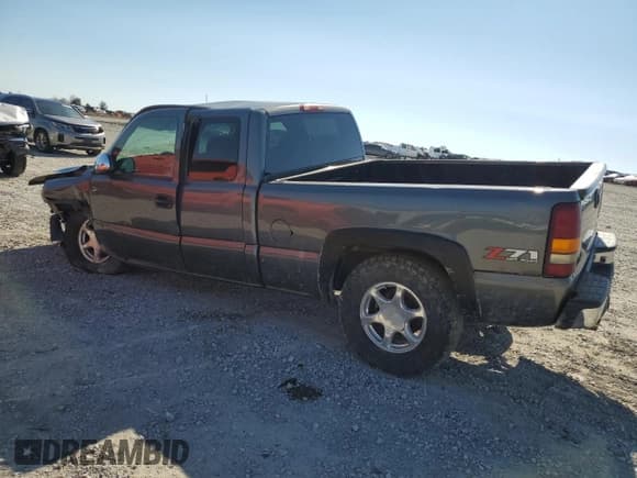✅ 2001 Chevrolet Silverado 1500 LS • VIN: 2GCEK19T511265957 • Лот: 86174685. Опубликован ранее на Copart с пробегом 277 897 миль. Бесплатный доступ к архиву аукционных продаж из США и подробный отчёт об истории автомобиля на DreamBid. Изображение 2.