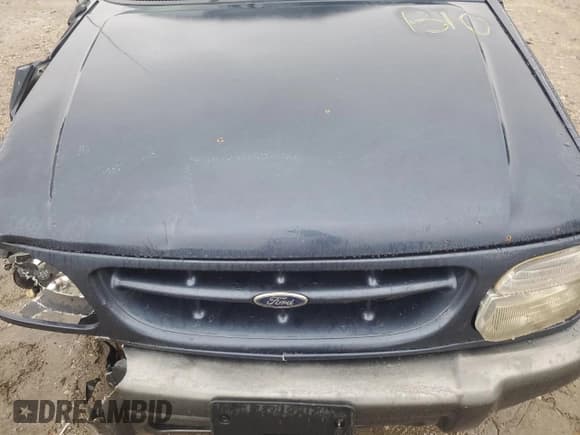 ✅ 2001 Ford Explorer XLT • VIN: 1FMZU73E61ZA84426 • Lot: 63414274. Listed on Copart with Not provided. Free auction sales archive from the USA and detailed vehicle history report at DreamBid. Image 11.