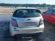 2020 Chevrolet Sonic LT с VIN 1G1JD6SB9L4101294, выставлен на аукционе IAAI как лот 42994625 с пробегом 37 083 миль миль и . История ставок и продаж доступна на DreamBid. Изображение 16.