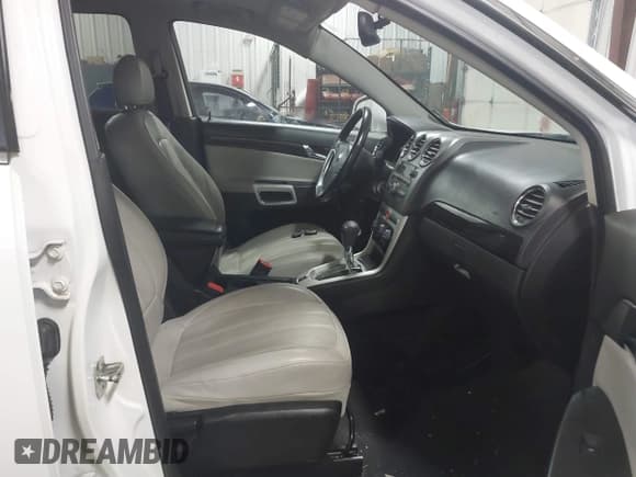 ✅ 2014 Chevrolet Captiva Sport LTZ • VIN: 3GNAL4EK7ES661481 • Lot: 41554278. Wystawiony na IAAI z przebiegiem 147 907 mil. Bezpłatny archiwum sprzedaży aukcyjnych z USA i szczegółowy raport historii pojazdu na DreamBid. Zdjęcie 5.