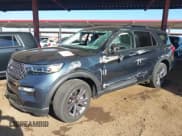 ✅ 2024 Ford Explorer XLT • VIN: 1FMSK8DH8RGA68452 • Lot: 43702577. Wystawiony na IAAI z przebiegiem 34 273 mil. Bezpłatny archiwum sprzedaży aukcyjnych z USA i szczegółowy raport historii pojazdu na DreamBid. Zdjęcie 2.