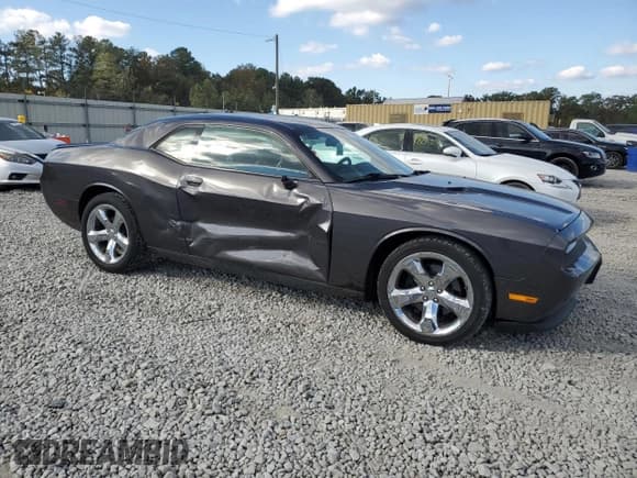 ✅ 2013 Dodge Challenger SXT • VIN: 2C3CDYAG9DH649040 • Lot: 78215564. Wystawiony na Copart z przebiegiem 248 819 mil. Bezpłatny archiwum sprzedaży aukcyjnych z USA i szczegółowy raport historii pojazdu na DreamBid. Zdjęcie 4.