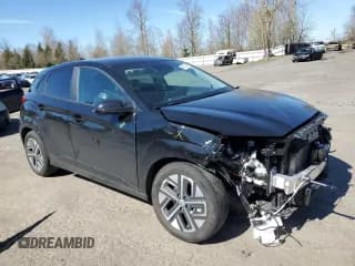 ✅ 2023 Hyundai Kona SE • VIN: KM8K23AG1PU192009 • Лот: 47211804. Опубликован ранее на Copart с пробегом 8 655 миль. Бесплатный доступ к архиву аукционных продаж из США и подробный отчёт об истории автомобиля на DreamBid. Изображение 4.