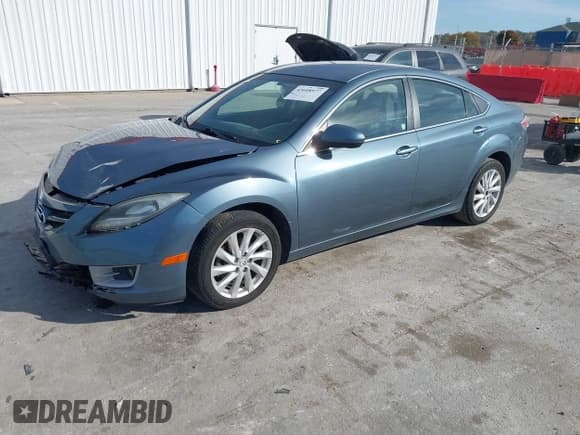 ✅ 2012 Mazda 6 i Touring • VIN: 1YVHZ8DH8C5M11669 • Lot: 43608977. Wystawiony na IAAI z przebiegiem 190 724 mil. Bezpłatny archiwum sprzedaży aukcyjnych z USA i szczegółowy raport historii pojazdu na DreamBid. Zdjęcie 2.