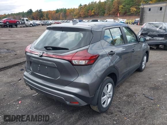 ✅ 2024 Nissan Kicks S • VIN: 3N1CP5BV7RL546408 • Лот: 43521944. Опубликован ранее на IAAI с пробегом 8 288 миль. Бесплатный доступ к архиву аукционных продаж из США и подробный отчёт об истории автомобиля на DreamBid. Изображение 4.