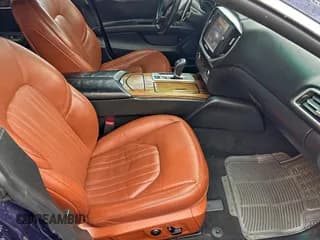 ✅ 2016 Maserati Ghibli S • VIN: ZAM57RSA7G1168911 • Lot: 93998075. Wystawiony na Copart z przebiegiem 112 037 mil. Bezpłatny archiwum sprzedaży aukcyjnych z USA i szczegółowy raport historii pojazdu na DreamBid. Zdjęcie 5.