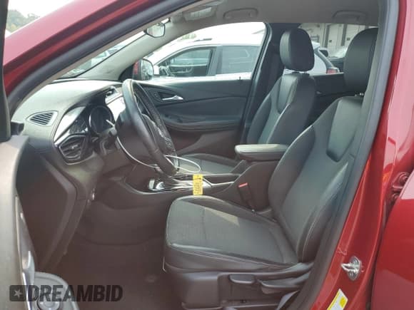 ✅ 2020 Buick Encore GX Preferred • VIN: KL4MMBS22LB099939 • Lot: 71860415. Wystawiony na Copart z przebiegiem 51 308 mil. Bezpłatny archiwum sprzedaży aukcyjnych z USA i szczegółowy raport historii pojazdu na DreamBid. Zdjęcie 7.