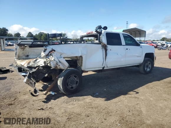 ✅ 2016 Chevrolet Silverado 2500HD Work Truck • VIN: 1GC1CUEG9GF232323 • Lot: 79619394. Wystawiony na Copart z przebiegiem 186 572 mil. Bezpłatny archiwum sprzedaży aukcyjnych z USA i szczegółowy raport historii pojazdu na DreamBid. Zdjęcie 3.