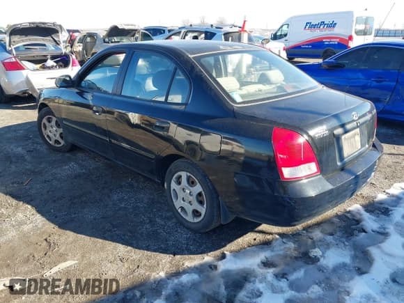 ✅ 2003 Hyundai Elantra GLS • VIN: KMHDN45D03U672297 • Lot: 41348203. Wystawiony na IAAI z przebiegiem 167 370 mil. Bezpłatny archiwum sprzedaży aukcyjnych z USA i szczegółowy raport historii pojazdu na DreamBid. Zdjęcie 3.