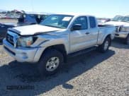 ✅ 2005 Toyota Tacoma • VIN: 5TEUU42N55Z135391 • Lot: 42360218. Listed on IAAI with 206,246 mi. Free auction sales archive from the USA and detailed vehicle history report at DreamBid. Image 2.
