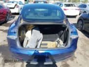 ✅ 2019 Tesla Model 3 Mid Range • VIN: 5YJ3E1EA9KF411696 • Lot: 43458080. Wystawiony na IAAI z przebiegiem 151 105 mil. Bezpłatny archiwum sprzedaży aukcyjnych z USA i szczegółowy raport historii pojazdu na DreamBid. Zdjęcie 6.