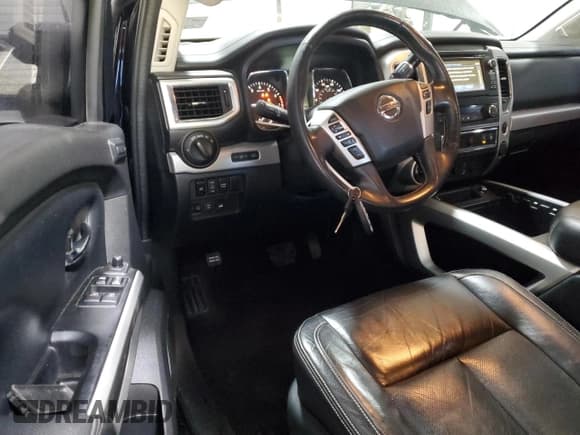 ✅ 2018 Nissan Titan SV • VIN: 1N6AA1C53JN535050 • Lot: 86888125. Listed on Copart with 66,174 mi. Free auction sales archive from the USA and detailed vehicle history report at DreamBid. Image 8.