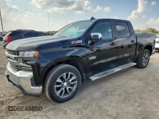 ✅ 2019 Chevrolet Silverado 1500 LT • VIN: 3GCUYDED2KG137470 • Lot: 67926515. Listed on Copart with 100,340 mi. Free auction sales archive from the USA and detailed vehicle history report at DreamBid. Image 1.