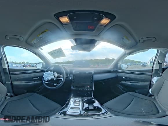 ✅ 2022 Hyundai Tucson Blue • VIN: KM8JBCA18NU075192 • Lot: 42958168. Wystawiony na IAAI z przebiegiem 35 149 mil. Bezpłatny archiwum sprzedaży aukcyjnych z USA i szczegółowy raport historii pojazdu na DreamBid. Zdjęcie 18.