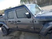 ✅ 2022 Jeep Gladiator Willys Sport • VIN: 1C6HJTAG4NL168041 • Лот: 41886627. Опубликован ранее на IAAI с пробегом 23 301 миль. Бесплатный доступ к архиву аукционных продаж из США и подробный отчёт об истории автомобиля на DreamBid. Изображение 13.