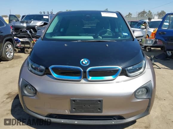 ✅ 2014 BMW i3 • VIN: WBY1Z4C55EV273095 • Лот: 43090585. Опубликован ранее на IAAI с пробегом 123 218 миль. Бесплатный доступ к архиву аукционных продаж из США и подробный отчёт об истории автомобиля на DreamBid. Изображение 13.