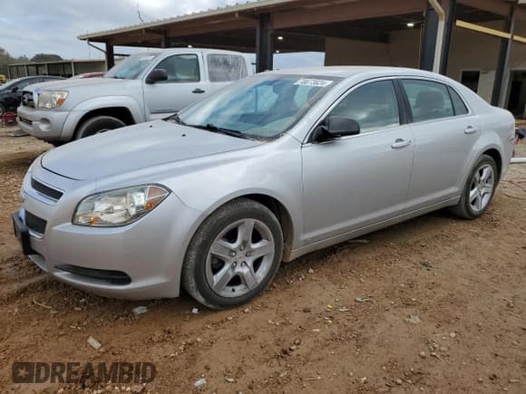 ✅ 2010 Chevrolet Malibu 1LS • VIN: 1G1ZB5EB5AF112597 • Lot: 78673624. Listed on Copart with 191,277 mi. Free auction sales archive from the USA and detailed vehicle history report at DreamBid. Image 1.