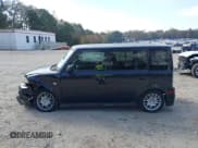 ✅ 2005 Scion xB • VIN: JTLKT324X50170668 • Lot: 43645255. Wystawiony na IAAI z przebiegiem 258 947 mil. Bezpłatny archiwum sprzedaży aukcyjnych z USA i szczegółowy raport historii pojazdu na DreamBid. Zdjęcie 14.
