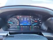 ✅ 2022 Ford Explorer XLT • VIN: 1FMSK7DH2NGC31861 • Lot: 91299715. Wystawiony na Copart z przebiegiem 55 250 mil. Bezpłatny archiwum sprzedaży aukcyjnych z USA i szczegółowy raport historii pojazdu na DreamBid. Zdjęcie 9.