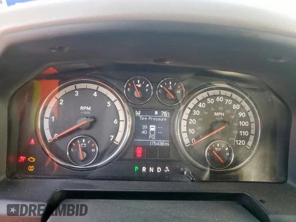 ✅ 2010 Dodge 1500 SLT • VIN: 1D7RV1GT7AS163254 • Lot: 63319255. Listed on Copart with 175,438 mi. Free auction sales archive from the USA and detailed vehicle history report at DreamBid. Image 9.