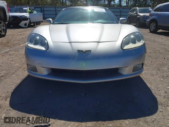 2007 Chevrolet Corvette with VIN 1G1YY25U675110091, listed as a IAAI auction lot 43511572 with 94,941 mi miles and . Bid and sale history available at DreamBid. Image 12.