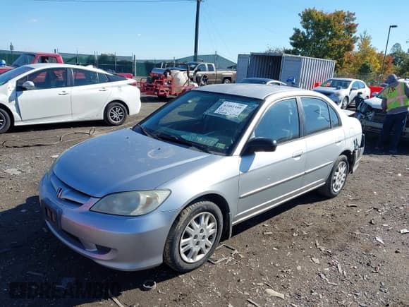 ✅ 2005 Honda Civic LX • VIN: 2HGES16515H536226 • Лот: 43481108. Опубликован ранее на IAAI с пробегом 249 398 миль. Бесплатный доступ к архиву аукционных продаж из США и подробный отчёт об истории автомобиля на DreamBid. Изображение 17.