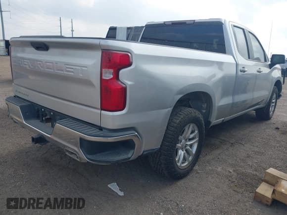 ✅ 2019 Chevrolet Silverado 1500 LT • VIN: 1GCRYDED3KZ327638 • Lot: 43506706. Wystawiony na IAAI z przebiegiem 171 985 mil. Bezpłatny archiwum sprzedaży aukcyjnych z USA i szczegółowy raport historii pojazdu na DreamBid. Zdjęcie 4.