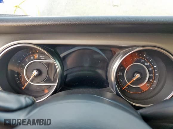 ✅ 2021 Jeep Gladiator Freedom • VIN: 1C6HJTAG8ML580882 • Лот: 57690885. Опубликован ранее на Copart с пробегом Не указан. Бесплатный доступ к архиву аукционных продаж из США и подробный отчёт об истории автомобиля на DreamBid. Изображение 9.