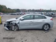 ✅ 2020 Hyundai Ioniq Blue • VIN: KMHC65LC2LU225981 • Lot: 40965219. Wystawiony na IAAI z przebiegiem 55 000 mil. Bezpłatny archiwum sprzedaży aukcyjnych z USA i szczegółowy raport historii pojazdu na DreamBid. Zdjęcie 14.