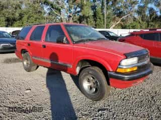 2001 Chevrolet Blazer LT z VIN 1GNCS13W212183721, wystawiony jako Copart lot #79634404 z przebiegiem Nie podano mil oraz Nie do naprawy • Non repairable. Historia ofert i sprzedaży dostępna na DreamBid. Obrazek 4.