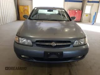 ✅ 1999 Nissan Altima XE • VIN: 1N4DL01D7XC224892 • Lot: 76010084. Wystawiony na Copart z przebiegiem 287 830 mil. Bezpłatny archiwum sprzedaży aukcyjnych z USA i szczegółowy raport historii pojazdu na DreamBid. Zdjęcie 5.
