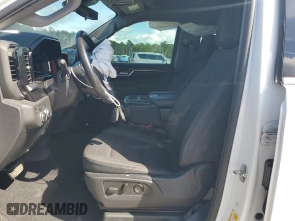 ✅ 2022 GMC Sierra 1500 SLE • VIN: 3GTPUBEK8NG646897 • Лот: 80206665. Опубликован ранее на Copart с пробегом 96 356 миль. Бесплатный доступ к архиву аукционных продаж из США и подробный отчёт об истории автомобиля на DreamBid. Изображение 7.