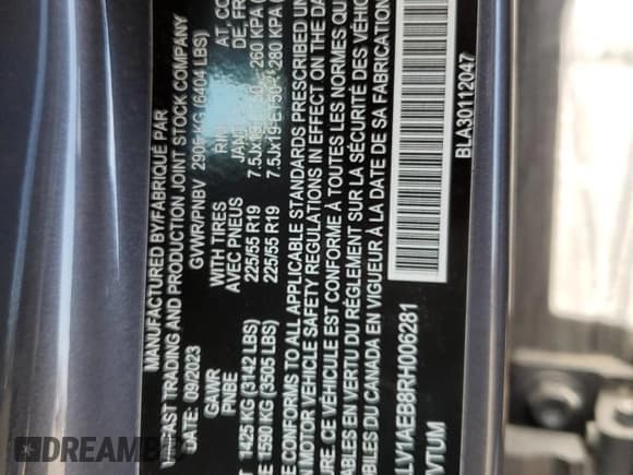 ✅ 2024 VinFast VF 8 Eco • VIN: RLLV1AEB8RH006281 • Lot: 56488785. Wystawiony na Copart z przebiegiem 8 303 mil. Bezpłatny archiwum sprzedaży aukcyjnych z USA i szczegółowy raport historii pojazdu na DreamBid. Zdjęcie 12.