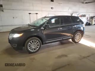 ✅ 2013 Lincoln MKX • VIN: 2LMDJ6JKXDBL36373 • Lot: 82175375. Wystawiony na Copart z przebiegiem 142 290 mil. Bezpłatny archiwum sprzedaży aukcyjnych z USA i szczegółowy raport historii pojazdu na DreamBid. Zdjęcie 1.