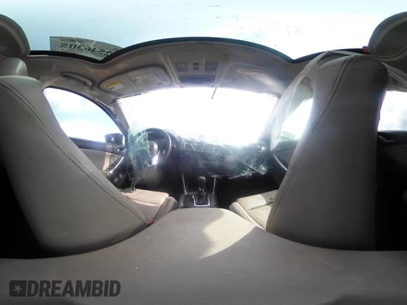 ✅ 2015 Mazda CX-5 Grand Touring • VIN: JM3KE2DY1F0435695 • Lot: 42546305. Wystawiony na IAAI z przebiegiem Nie podano. Bezpłatny archiwum sprzedaży aukcyjnych z USA i szczegółowy raport historii pojazdu na DreamBid. Zdjęcie 18.