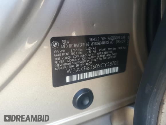 ✅ 2009 BMW 7 Series 750Li • VIN: WBAKB83509CY58702 • Lot: 70148755. Listed on Copart with 124,804 mi. Free auction sales archive from the USA and detailed vehicle history report at DreamBid. Image 12.