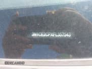 ✅ 2015 Nissan Note S • VIN: 3N1CE2CPXFL357543 • Lot: 42204393. Listed on IAAI with 65,525 mi. Free auction sales archive from the USA and detailed vehicle history report at DreamBid. Image 9.