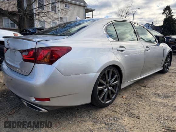 ✅ 2013 Lexus GS 350 • VIN: JTHCE1BL7D5018840 • Lot: 43749969. Wystawiony na IAAI z przebiegiem 147 600 mil. Bezpłatny archiwum sprzedaży aukcyjnych z USA i szczegółowy raport historii pojazdu na DreamBid. Zdjęcie 4.