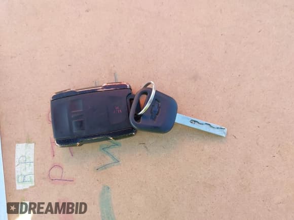 ✅ 2018 Chevrolet Colorado 2WD Work Truck • VIN: 1GCHSBEA2J1320765 • Лот: 43677702. Опубликован ранее на IAAI с пробегом 187 857 миль. Бесплатный доступ к архиву аукционных продаж из США и подробный отчёт об истории автомобиля на DreamBid. Изображение 11.