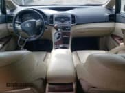 ✅ 2009 Toyota Venza • VIN: 4T3ZK11A59U012622 • Lot: 68273825. Wystawiony na Copart z przebiegiem 213 168 mil. Bezpłatny archiwum sprzedaży aukcyjnych z USA i szczegółowy raport historii pojazdu na DreamBid. Zdjęcie 8.