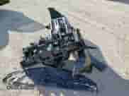 2015 Chevrolet Tahoe LT z VIN 1GNSCBKC9FR633675, wystawiony jako Copart lot #81702415 z przebiegiem 153 617 mil mil oraz Szkoda całkowita • Salvage title. Historia ofert i sprzedaży dostępna na DreamBid. Obrazek 13.