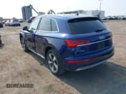 ✅ 2023 Audi Q5 Premium • VIN: WA1ABAFY8P2136760 • Lot: 42891420. Wystawiony na IAAI z przebiegiem 21 401 mil. Bezpłatny archiwum sprzedaży aukcyjnych z USA i szczegółowy raport historii pojazdu na DreamBid. Zdjęcie 3.