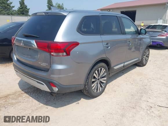 2019 Mitsubishi Outlander ES z VIN JA4AD2A35KZ055131, wystawiony jako IAAI lot #42877312 z przebiegiem 205 498 mil mil oraz . Historia ofert i sprzedaży dostępna na DreamBid. Obrazek 4.